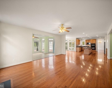 11717 Mercer Hill Court - Photo Thumbnail 16