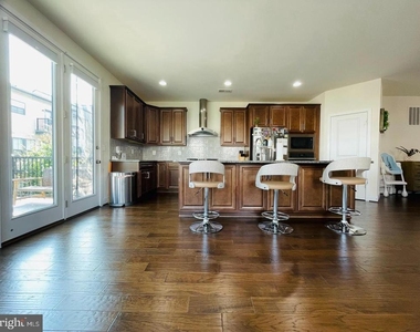 42311 Belgrave Gardens Terrace - Photo Thumbnail 16
