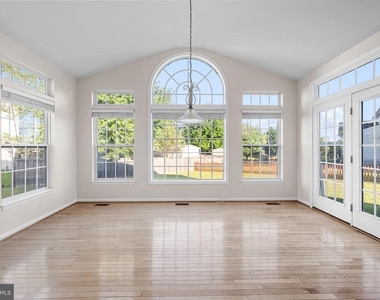 38 Houser Drive - Photo Thumbnail 13