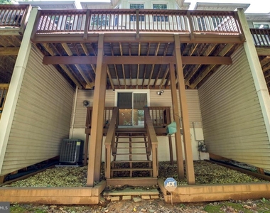 3105 Sutherland Hill Court - Photo Thumbnail 44