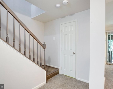 3105 Sutherland Hill Court - Photo Thumbnail 3