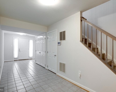 3105 Sutherland Hill Court - Photo Thumbnail 1