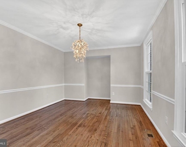 1302 Clayborne House Court - Photo Thumbnail 24