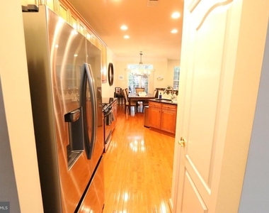 4469 Monmouth Street - Photo Thumbnail 11