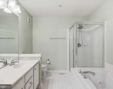 12753 Fair Crest Court - Photo Thumbnail 23