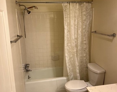 7621 Provincial Drive - Photo Thumbnail 13
