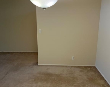 7621 Provincial Drive - Photo Thumbnail 10