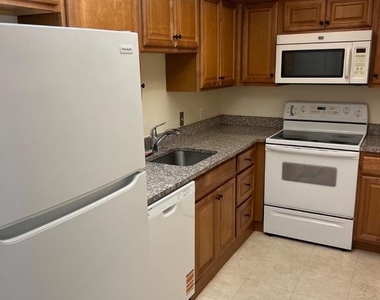 7621 Provincial Drive - Photo Thumbnail 6