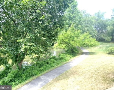 7594 Lakeside Village Drive - Photo Thumbnail 33