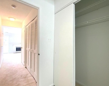 7594 Lakeside Village Drive - Photo Thumbnail 30