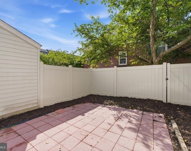 5603 Independence Circle - Photo Thumbnail 25
