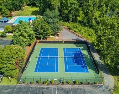 5603 Independence Circle - Photo Thumbnail 28