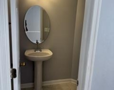 7566 Grey Goose Way - Photo Thumbnail 17