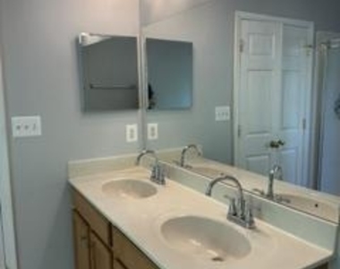 7566 Grey Goose Way - Photo Thumbnail 16