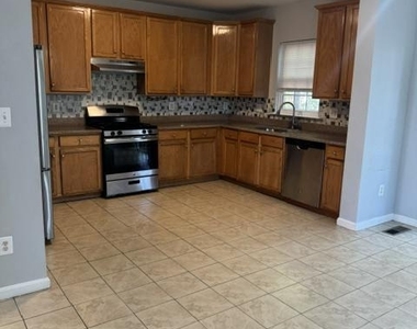 7566 Grey Goose Way - Photo Thumbnail 1