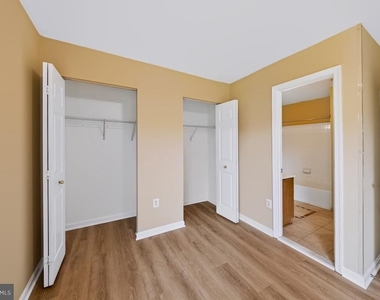 4624 Flatlick Branch Drive - Photo Thumbnail 14