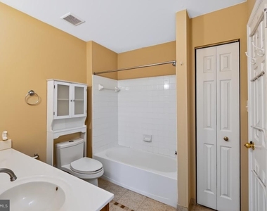 4624 Flatlick Branch Drive - Photo Thumbnail 16
