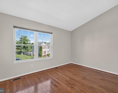 6619 High Valley Lane - Photo Thumbnail 18