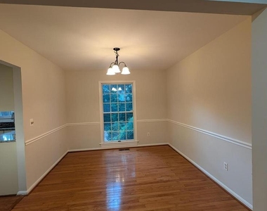 4500 Stone Pine Court - Photo Thumbnail 12