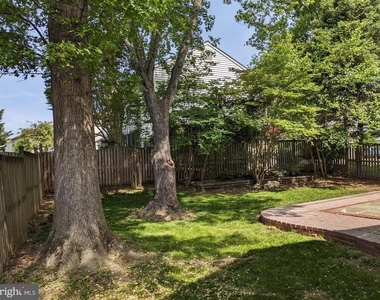 4500 Stone Pine Court - Photo Thumbnail 38