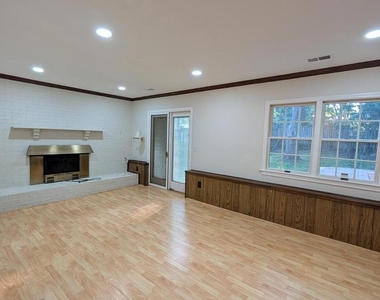 4500 Stone Pine Court - Photo Thumbnail 28