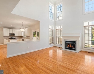 2038 Madrillon Road - Photo Thumbnail 16