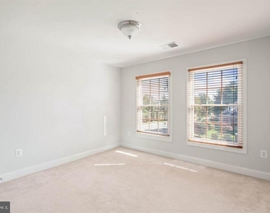 2038 Madrillon Road - Photo Thumbnail 37