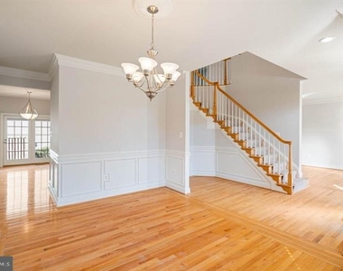 2038 Madrillon Road - Photo Thumbnail 6