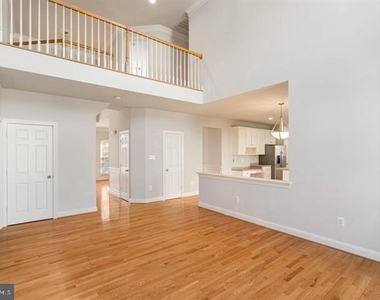 2038 Madrillon Road - Photo Thumbnail 18