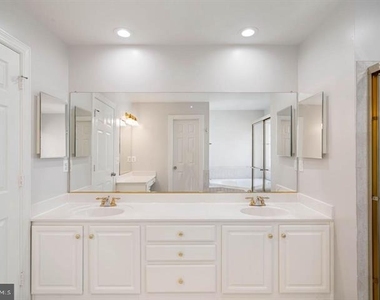 2038 Madrillon Road - Photo Thumbnail 34
