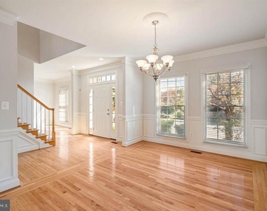 2038 Madrillon Road - Photo Thumbnail 3
