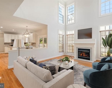 2038 Madrillon Road - Photo Thumbnail 17