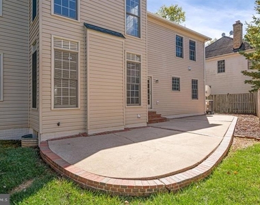 2038 Madrillon Road - Photo Thumbnail 44