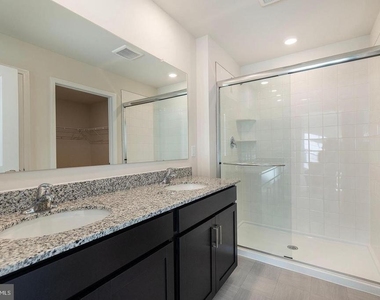 174 Hamstead Drive - Photo Thumbnail 15