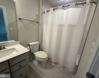9812 Thoroughbred Road - Photo Thumbnail 16