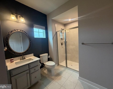 9812 Thoroughbred Road - Photo Thumbnail 10