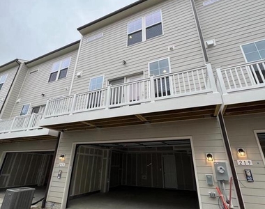 217 Willis St - Photo Thumbnail 21
