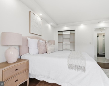 6101 Edsall Road - Photo Thumbnail 36