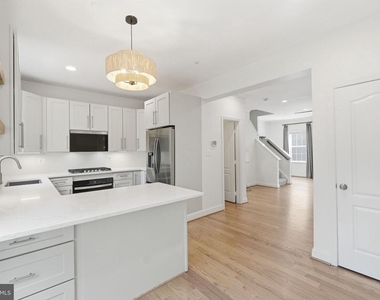 3839 Watkins Mill Drive - Photo Thumbnail 7