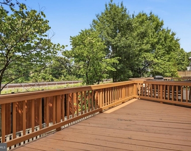 3839 Watkins Mill Drive - Photo Thumbnail 32