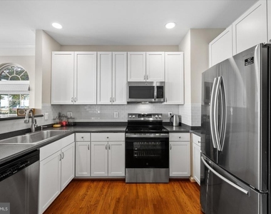166 Comay Terrace - Photo Thumbnail 3