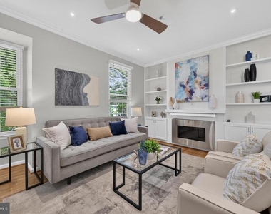 122 Sanborn Place - Photo Thumbnail 11
