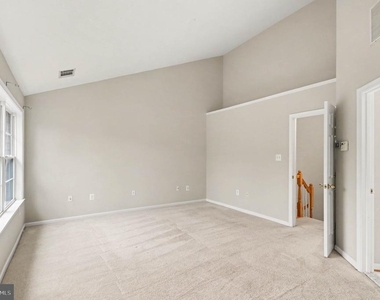 2403 Gorgas Place - Photo Thumbnail 14