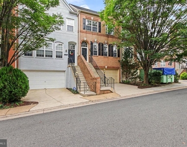 2403 Gorgas Place - Photo Thumbnail 2