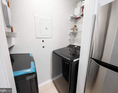 3310 Wyndham Circle - Photo Thumbnail 11