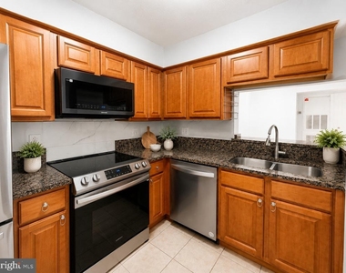 3310 Wyndham Circle - Photo Thumbnail 4