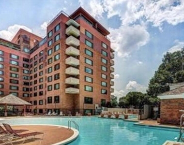 1011 Arlington Boulevard - Photo Thumbnail 29