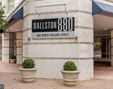 880 N Pollard Street - Photo Thumbnail 1