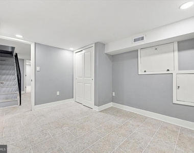 522 Pierce Street - Photo Thumbnail 13