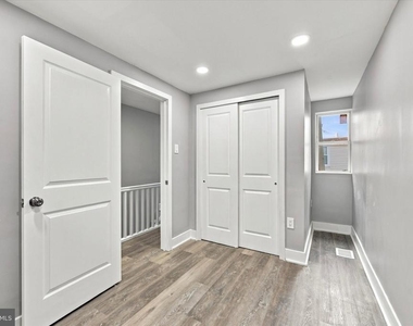 522 Pierce Street - Photo Thumbnail 21